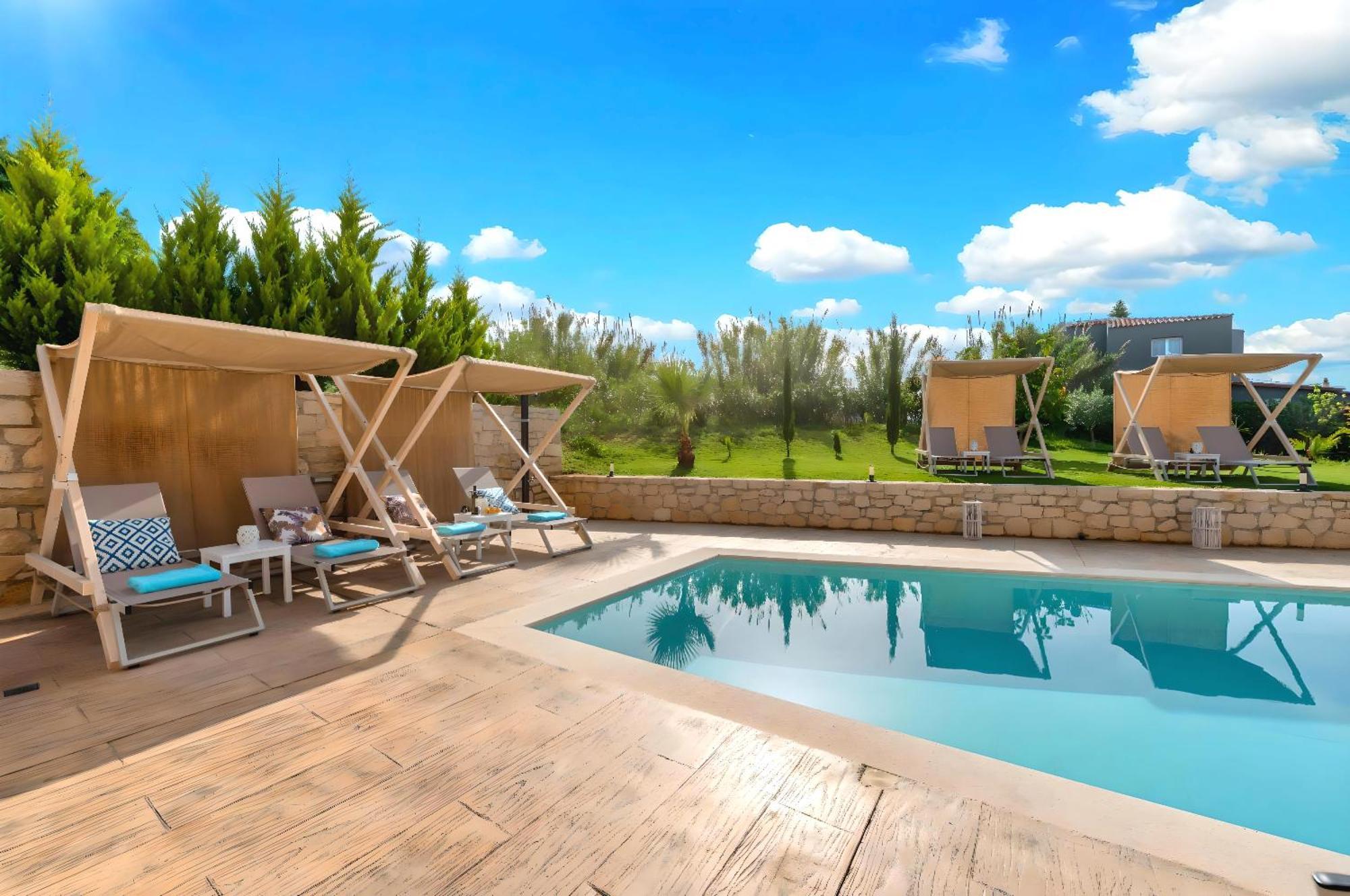Allas Villa Heated Pool 干尼亞 外观 照片